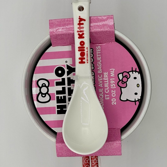 COPY - Hello Kitty Ceramic Ramen Noodle Bowl W Spoon Chopsticks Sanrio NEW Pink… - Picture 3 of 6